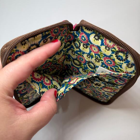 Women's Pink & Brown Floral Flower Print Zip Around Wristlet Wallet - Picture 3 of 5